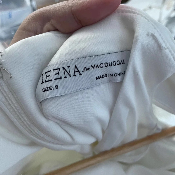 Ieena for Mac Duggal Ruched Jersey Drop Shoulder Foldover Neckline Gown White - Picture 5 of 7